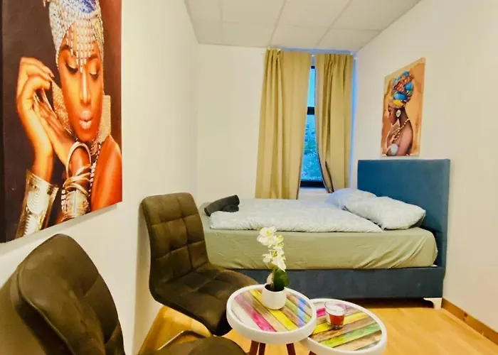 Homestay szállás Comfortable In The 23rd District Of Fr3