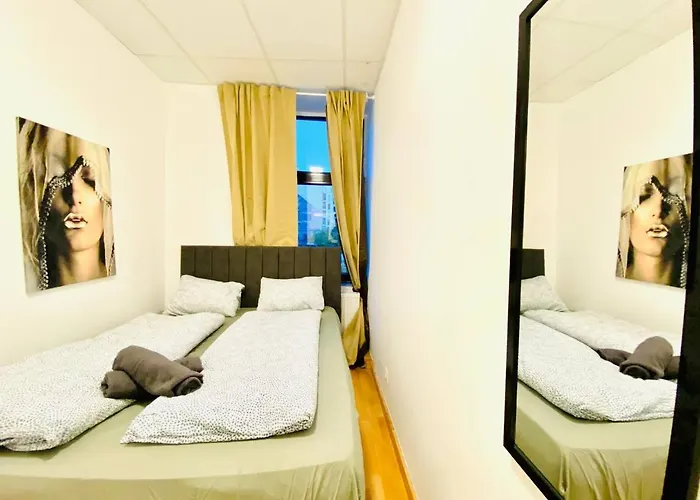 Homestay szállás Comfortable In The 23rd District Of Fr3