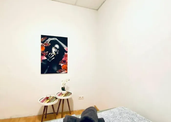 Homestay szállás Comfortable In The 23rd District Of Fr3 Bécs