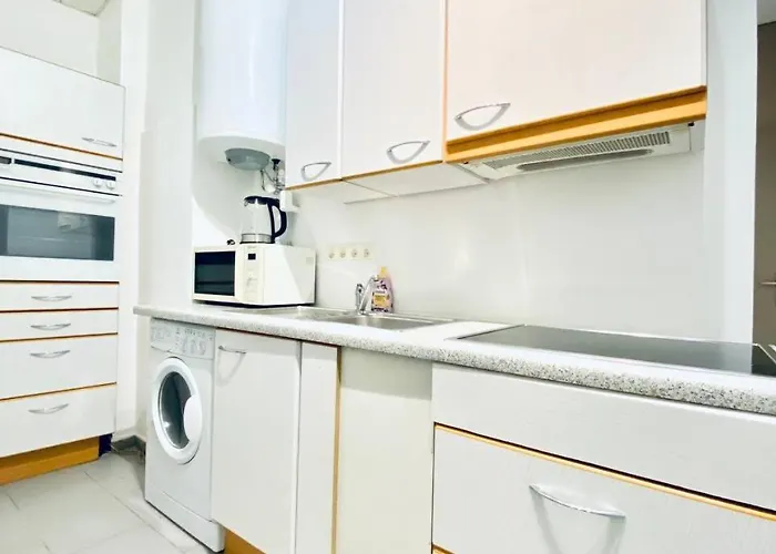 Homestay szállás Comfortable In The 23rd District Of Fr3